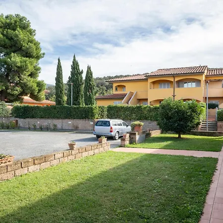 Ombra E Apart Otel Follonica