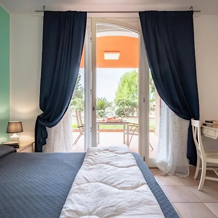 Apart Otel Ombra E 2*