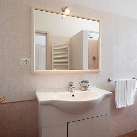 Apart Otel Ombra E