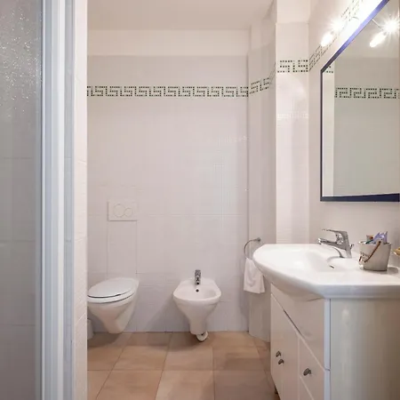 Apart Otel Ombra E