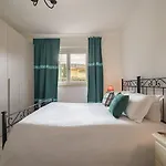 Lejlighedshotel Ombra E