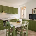 Ombra E 3* Follonica